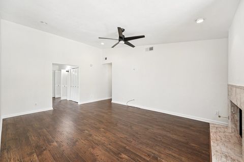 Tiny photo for 11307 Alhambra DR, Austin, TX 78759 (MLS # 6741816)