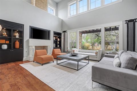 816 Stonewall Ridge LN Austin TX 78746