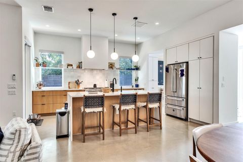 Tiny photo for 506 Powell CIR, Austin, TX 78704 (MLS # 6752865)