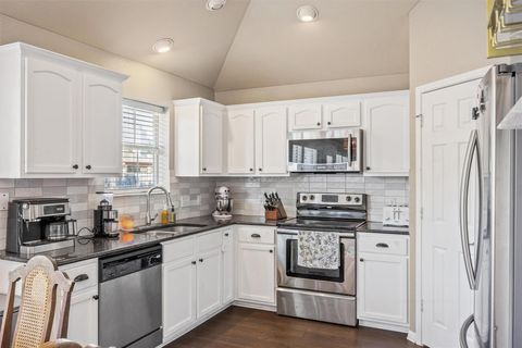 Tiny photo for 18920 Keeli LN, Pflugerville, TX 78660 (MLS # 2574013)