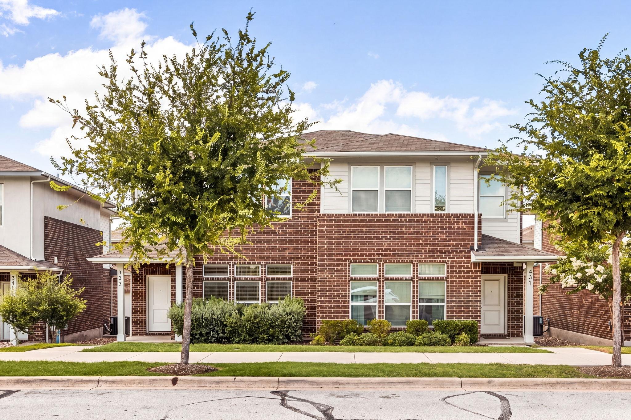 605 W South ST ST 33