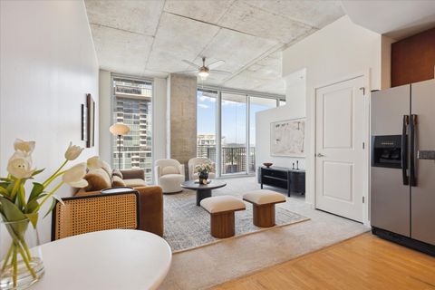 360 Nueces ST 2506 Austin TX 78701