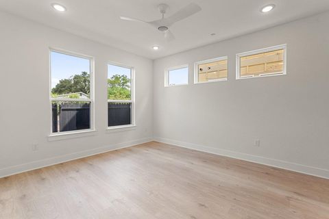 Tiny photo for 200 W 56th ST #1104, Austin, TX 78751 (MLS # 5273576)