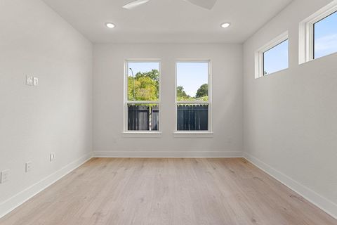 Tiny photo for 200 W 56th ST #1104, Austin, TX 78751 (MLS # 5273576)