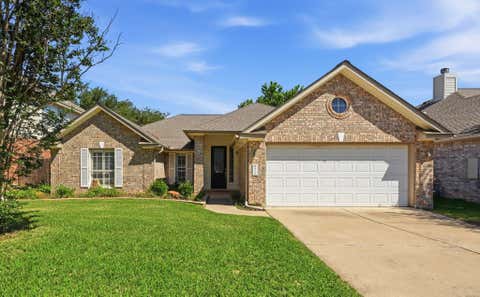 Photo of 905 Hunters Creek DR, Cedar Park, TX 78613 (MLS # 3607061)