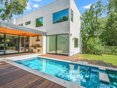 Tiny photo for 1601 Barn Swallow DR, Austin, TX 78746 (MLS # 1303206)