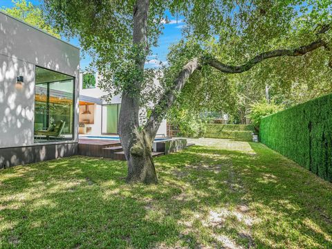 Tiny photo for 1601 Barn Swallow DR, Austin, TX 78746 (MLS # 1303206)