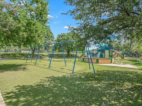 Tiny photo for 1601 Barn Swallow DR, Austin, TX 78746 (MLS # 1303206)
