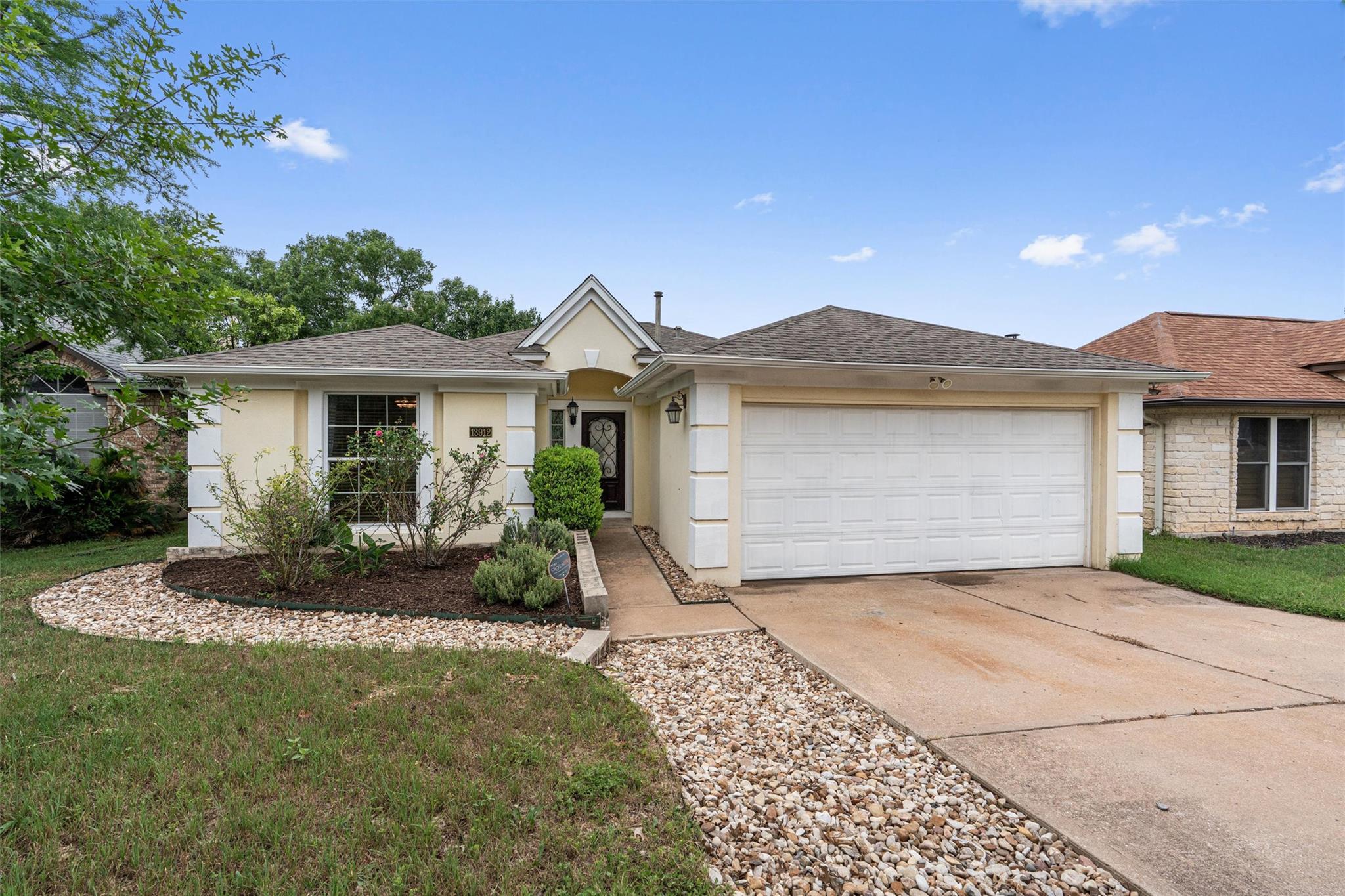 13912 Cambourne DR