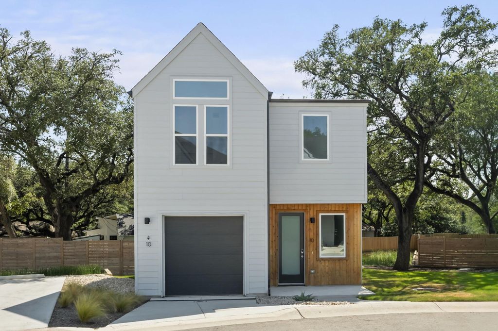 Photo for 5107 Menchaca RD #10, Austin, TX 78745 (MLS # 2245846)