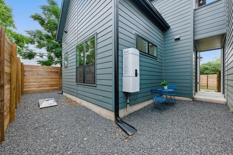 Tiny photo for 2105 SL Davis Ave. #2 St, Austin, TX 78702 (MLS # 1223091)