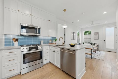 Tiny photo for 2105 SL Davis Ave. #2 St, Austin, TX 78702 (MLS # 1223091)