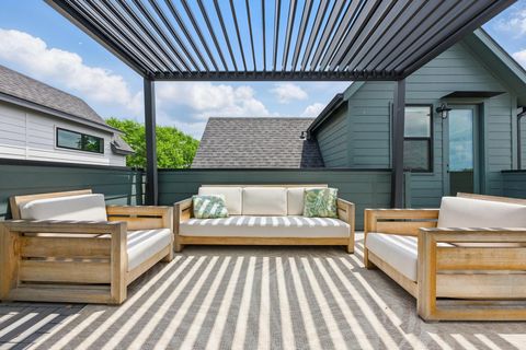 Tiny photo for 2105 SL Davis Ave. #2 St, Austin, TX 78702 (MLS # 1223091)