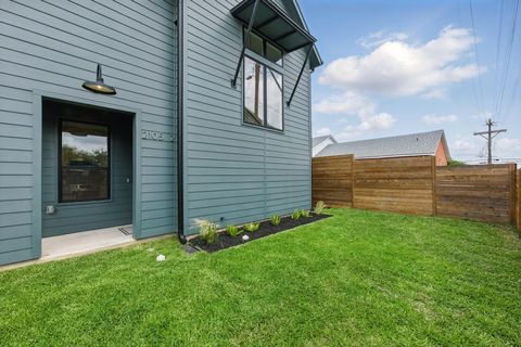 Tiny photo for 2105 SL Davis Ave. #2 St, Austin, TX 78702 (MLS # 1223091)