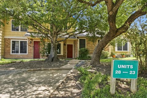 Photo of 11901 Swearingen DR #24, Austin, TX 78758 (MLS # 6032948)