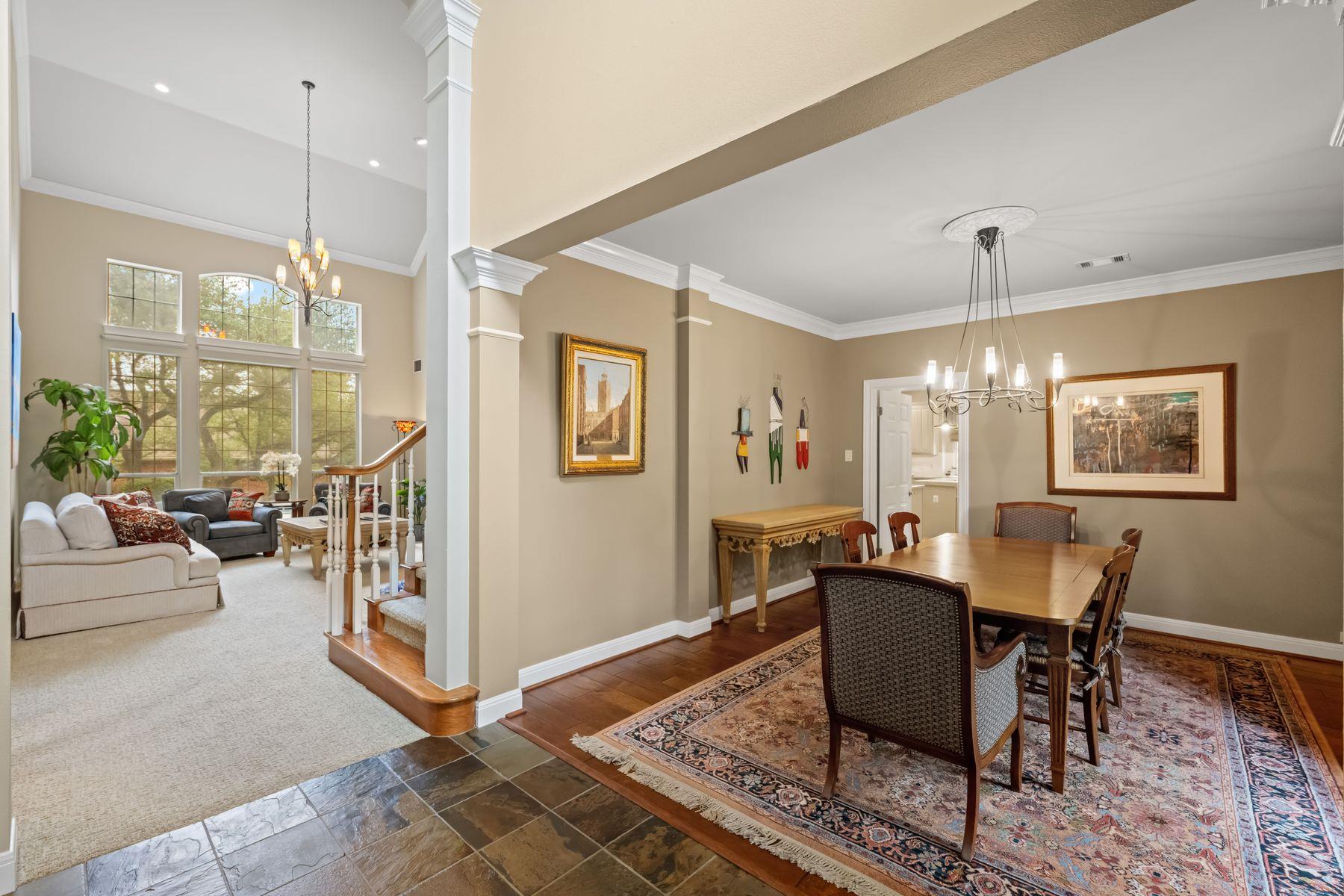 10417 Peonia CT