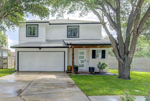 Photo of 14901 Chamberlain CT, Austin, TX 78724 (MLS # 9953355)