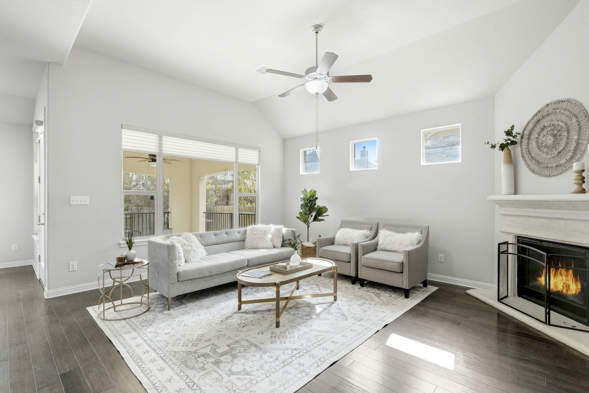 2909 Saint Paul Rivera