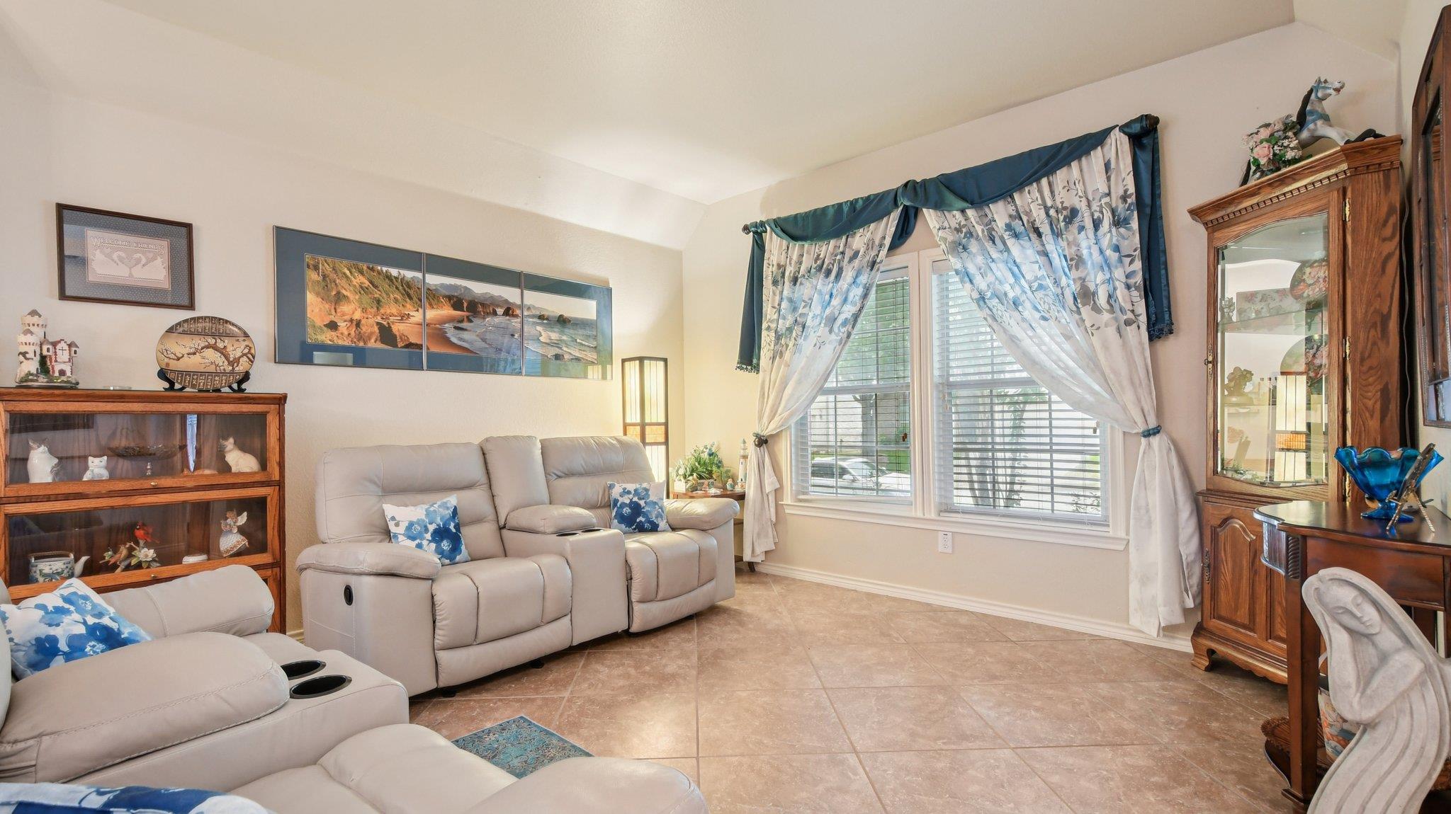 2808 Mission Tejas DR