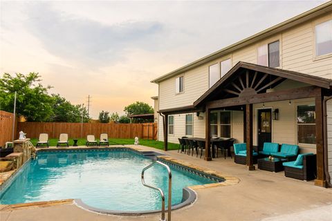 Photo of 19020 Alnwick Castle DR, Pflugerville, TX 78660 (MLS # 7584511)