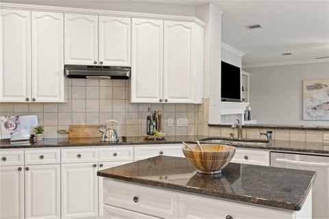 Tiny photo for 12430 Fairfax Ridge PL, Austin, TX 78738 (MLS # 5332056)