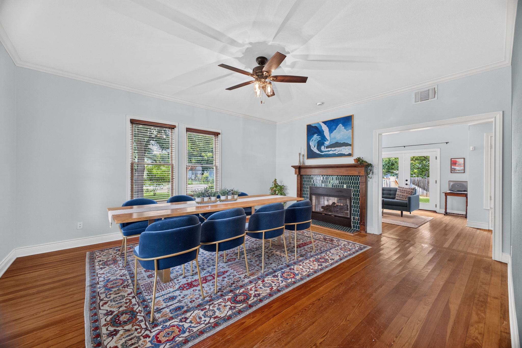 1104 E Liberty Ave