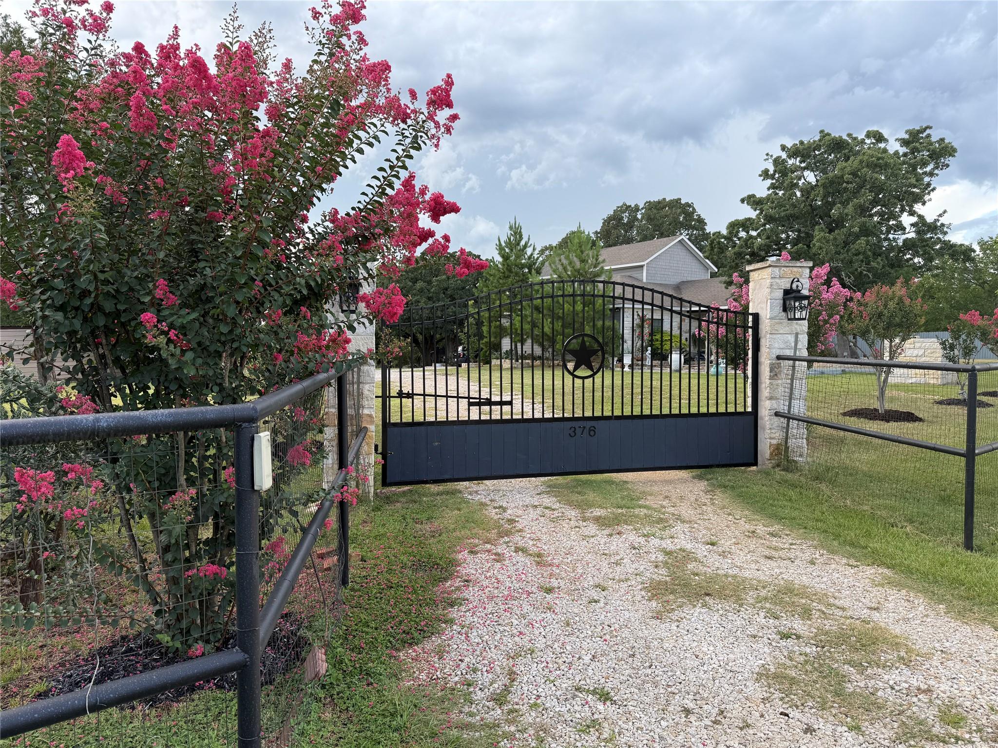 376 Alta Vista DR