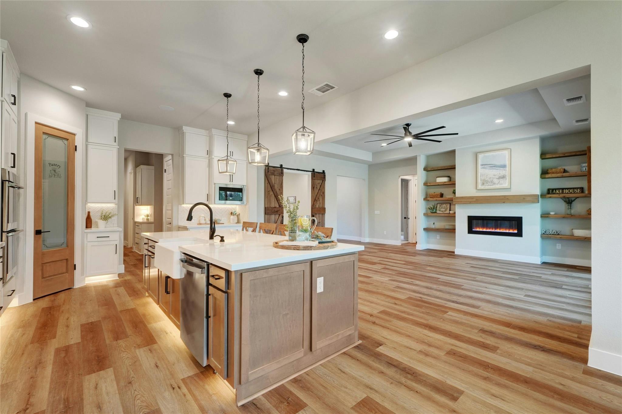3500 Boone DR