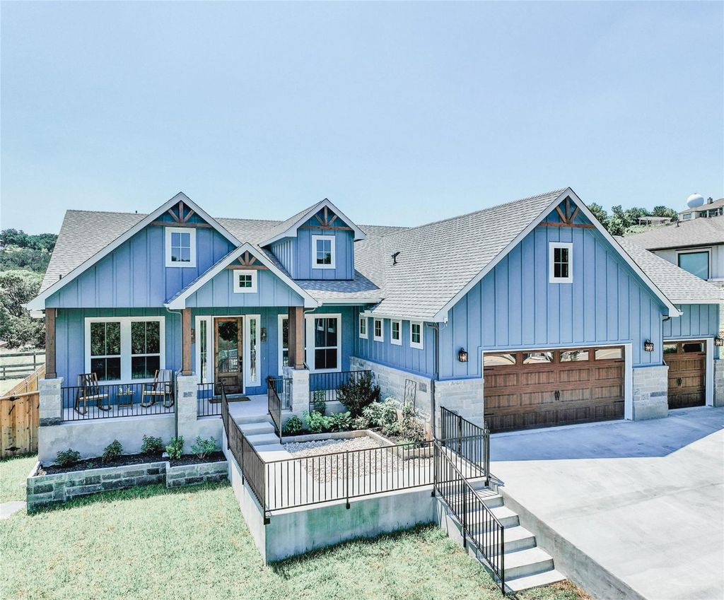 Photo of 3500 Boone DR, Lago Vista, TX 78645 (MLS # 7278563)