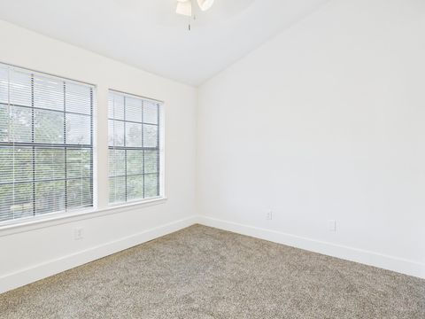 Tiny photo for 1411 Gracy Farms LN #112, Austin, TX 78758 (MLS # 8445559)