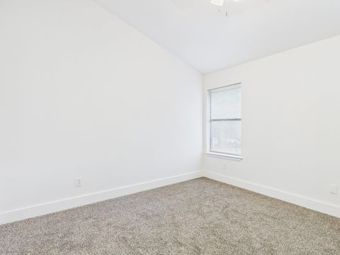 Tiny photo for 1411 Gracy Farms LN #112, Austin, TX 78758 (MLS # 8445559)