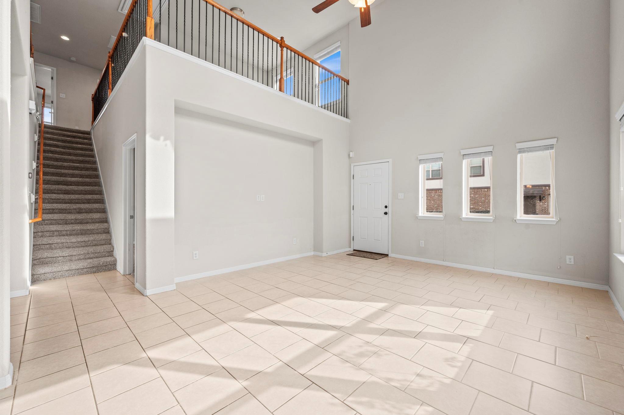 2304 S Lakeline BLVD 384