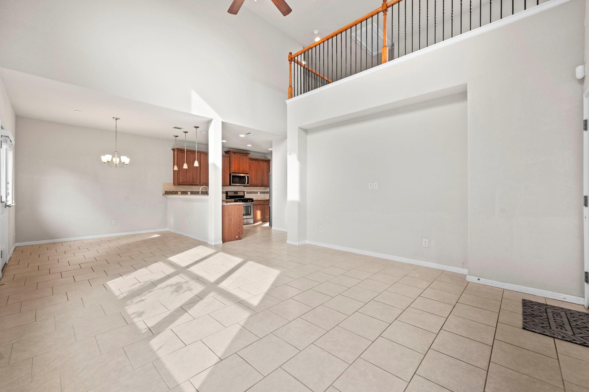 2304 S Lakeline BLVD 384