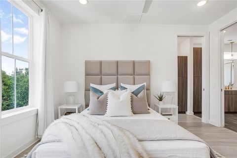 Tiny photo for 2624 Metcalfe RD #17, Austin, TX 78741 (MLS # 1701630)