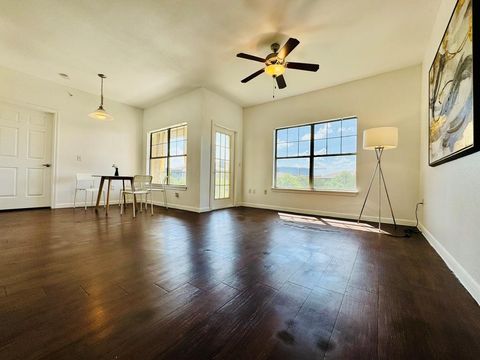 Tiny photo for 2320 Gracy Farms LN #1432, Austin, TX 78758 (MLS # 9455415)