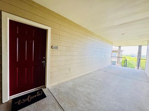 Tiny photo for 2320 Gracy Farms LN #1432, Austin, TX 78758 (MLS # 9455415)
