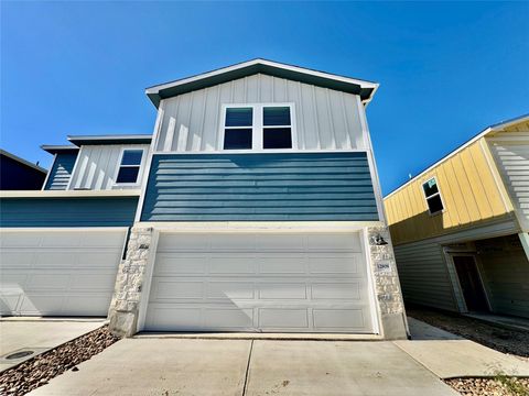 Photo of 12808 Summer Village DR, Buda, TX 78610 (MLS # 2786789)