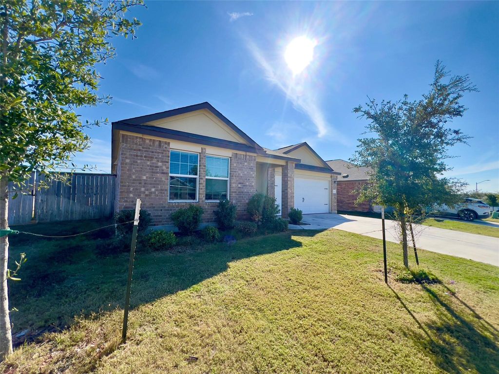 Photo of 102 Wolseley DR, Hutto, TX 78634 (MLS # 2916070)