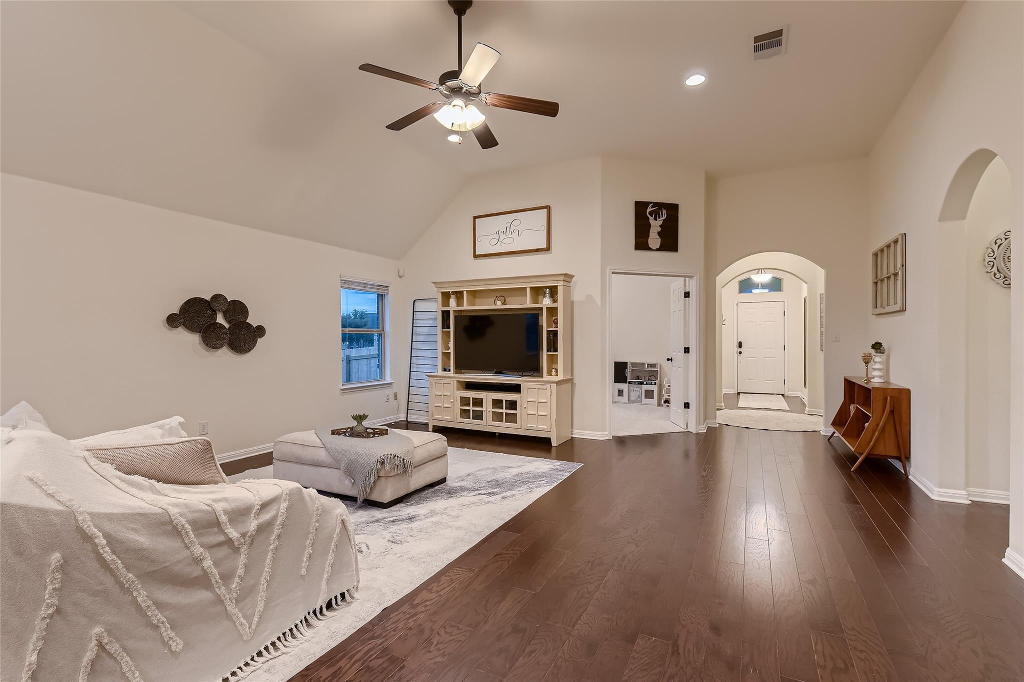 13417 Larrys LN
