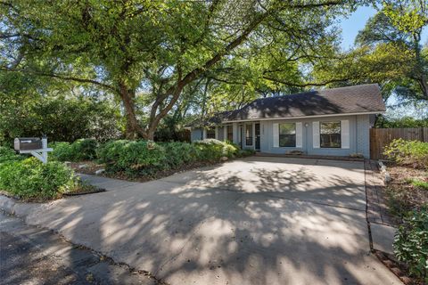 Tiny photo for 7202 Whispering Winds DR, Austin, TX 78745 (MLS # 2209354)