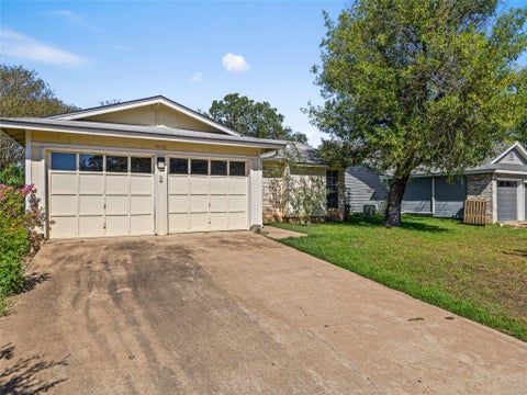 Tiny photo for 4606 Borage DR, Austin, TX 78744 (MLS # 1838278)