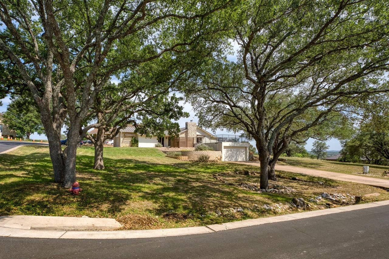 305 Onyx DR