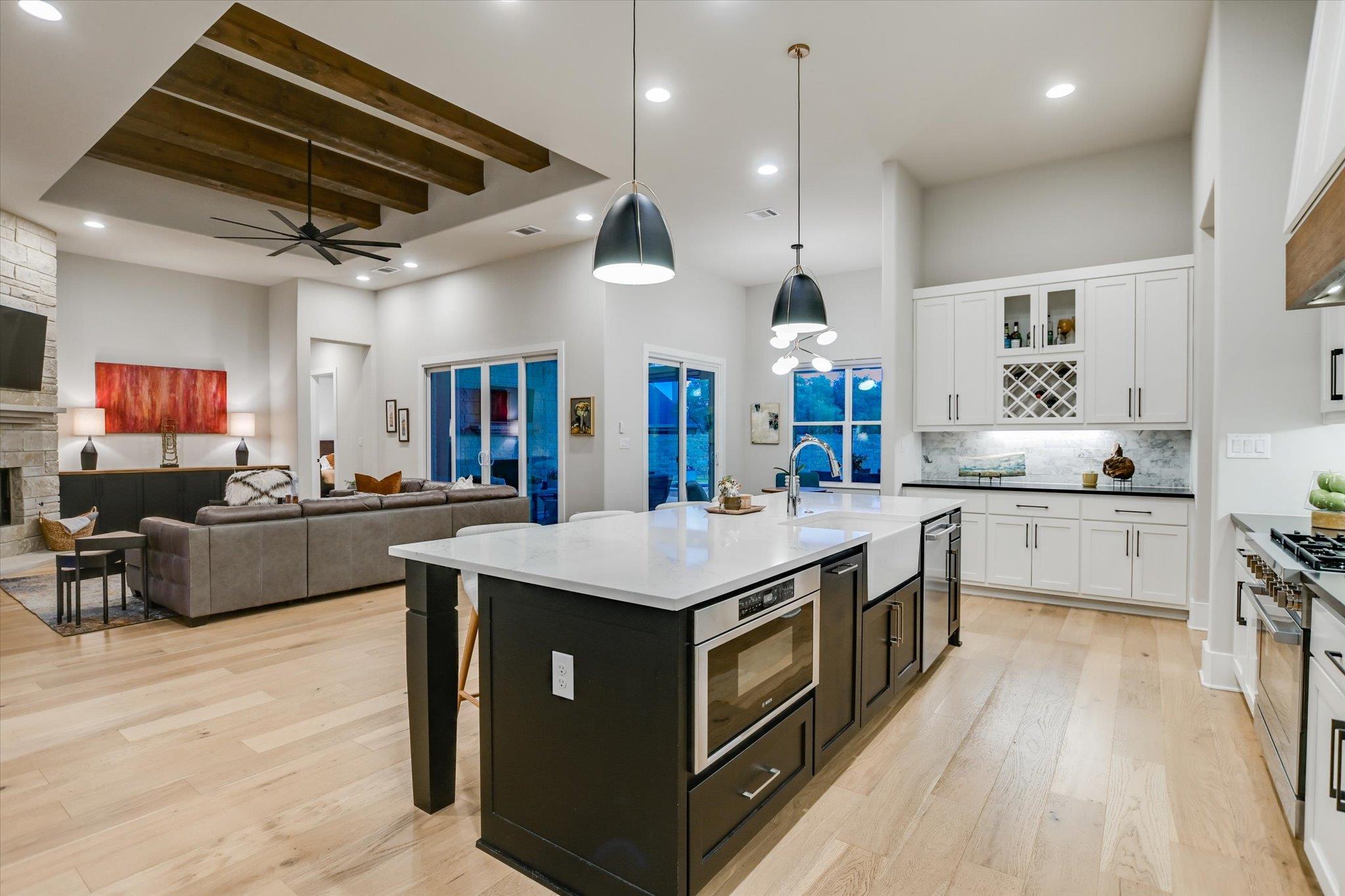 Georgetown, Texas 78628, United States, 4 Bedrooms Bedrooms, ,4 BathroomsBathrooms,Residential,Active,122330