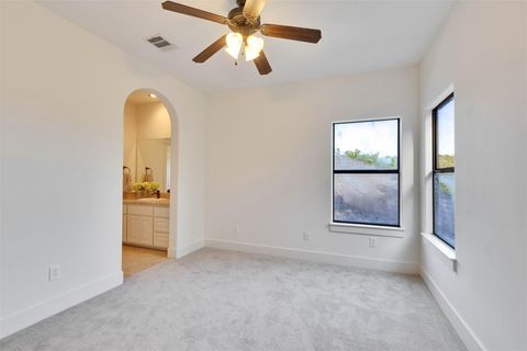 Tiny photo for 13601 Montview DR, Austin, TX 78732 (MLS # 4843984)