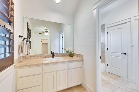 Tiny photo for 13601 Montview DR, Austin, TX 78732 (MLS # 4843984)