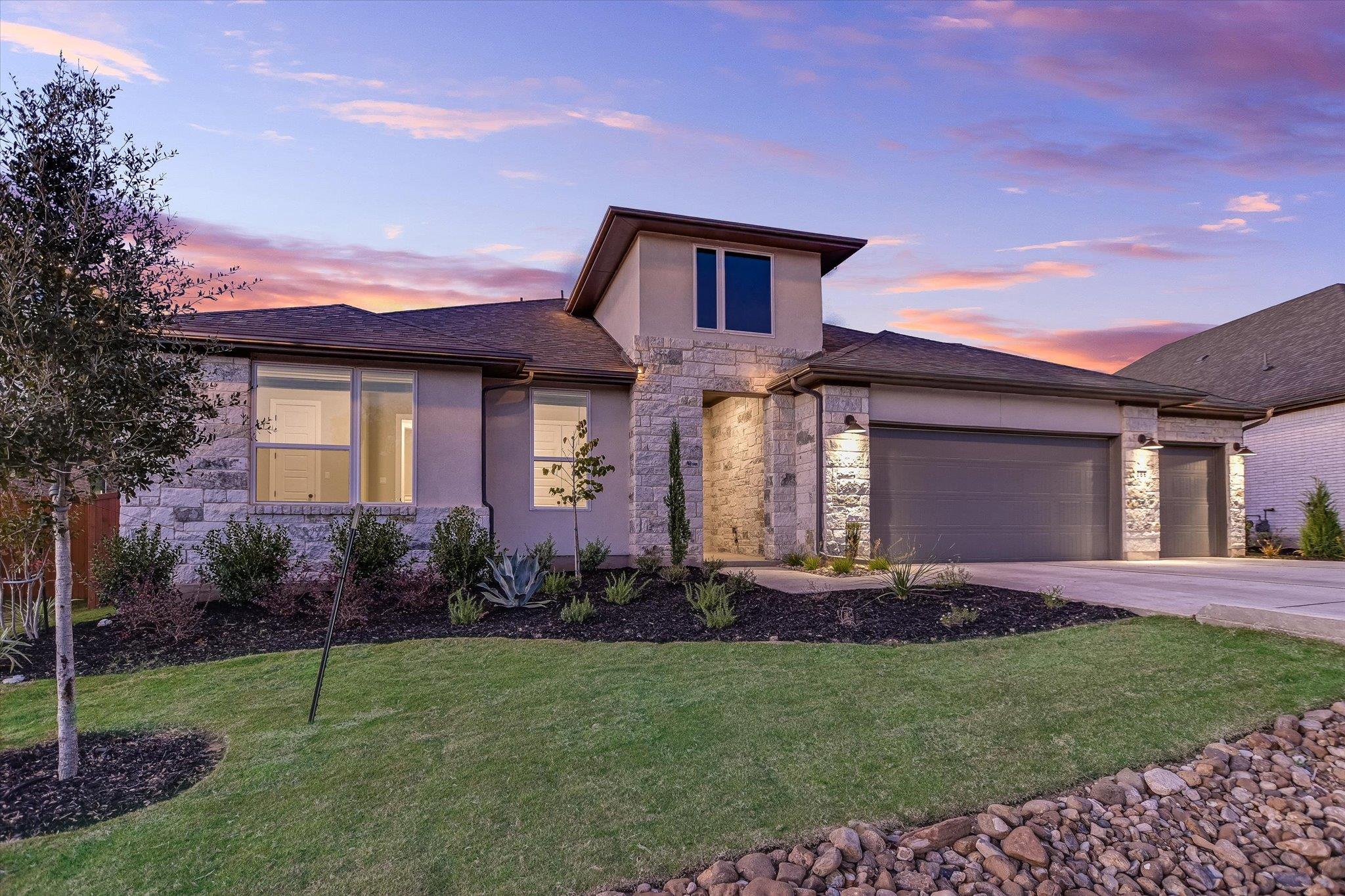 Dripping Springs, Texas 78620, United States, 4 Bedrooms Bedrooms, ,3 BathroomsBathrooms,Residential,Active,28839