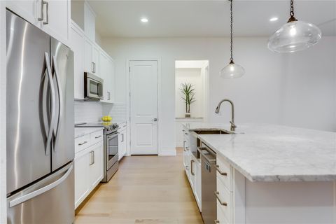 Tiny photo for 5 Crystal Springs CT #A, The Hills, TX 78738 (MLS # 6987545)