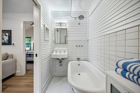 Tiny photo for 503 Terrace DR, Austin, TX 78704 (MLS # 1160406)