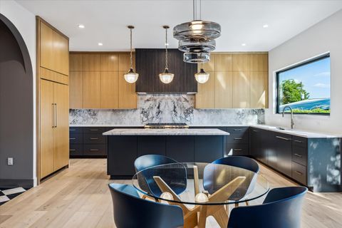 Tiny photo for 503 Terrace DR, Austin, TX 78704 (MLS # 1160406)