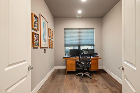 Tiny photo for 8200 Southwest PKWY #306, Austin, TX 78735 (MLS # 7026875)